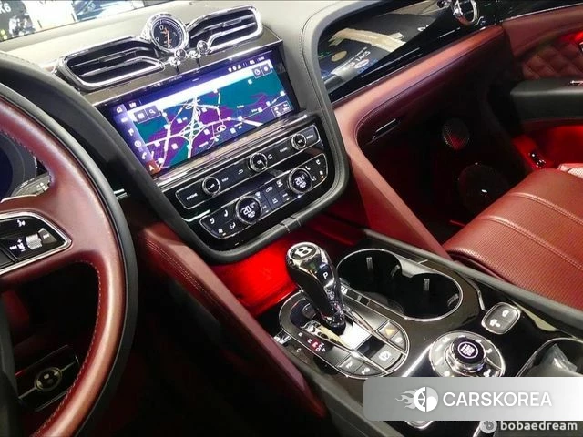 Bentley Bentayga 2022 Белый из Кореи, фото 4
