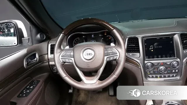 Jeep Grand Cherokee 2018 Белый из Кореи, фото 4