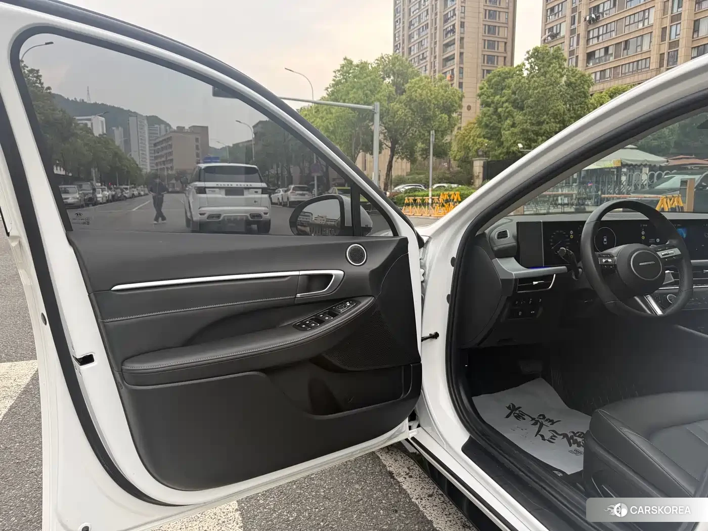 Hyundai Sonata 2024 Белый из Китая, фото 4