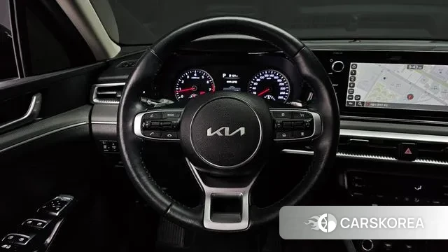 Kia K5 3rd generation 2023 Черный из Кореи, фото 4