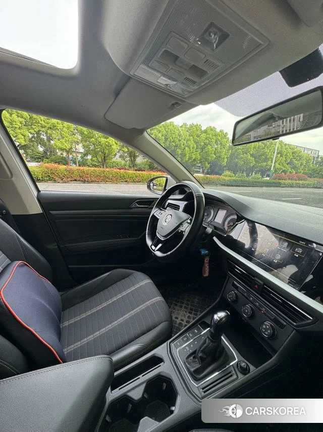 Volkswagen Lavida 2021 Белый из Китая, фото 4