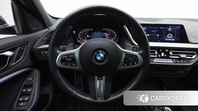 BMW 1 Series (F40) 2023 Черный из Кореи, фото 4