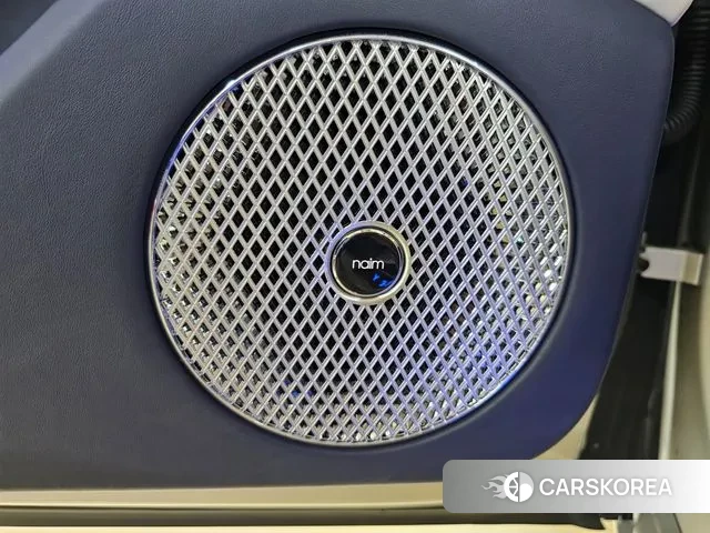 Bentley Flying Spur 3rd Generation 2020 Жемчужный цвет из Кореи, фото 4