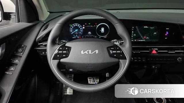 Kia Di Ol Nu Niro 2025 Белый из Кореи, фото 4
