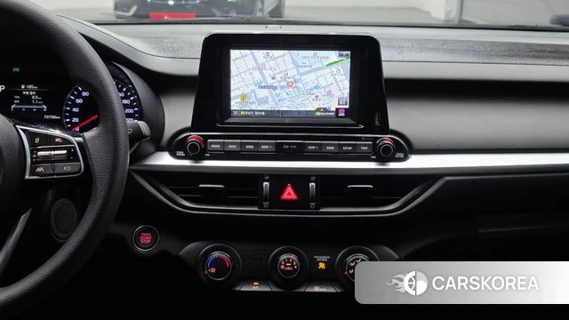 Kia The New K3 2nd generation 2022 Белый из Кореи, фото 4