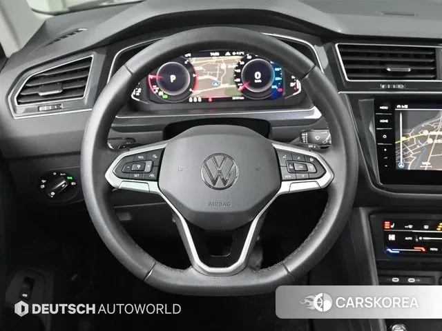 Volkswagen Tiguan second Generation 2023 Черный из Кореи, фото 4