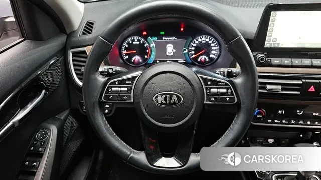 Kia Seltos 2021 Белый из Кореи, фото 4
