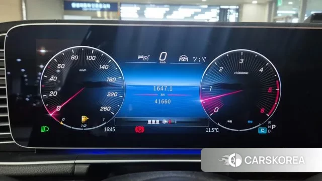 Mercedes-Benz GLE-Class W167 2023 Черный из Кореи, фото 4