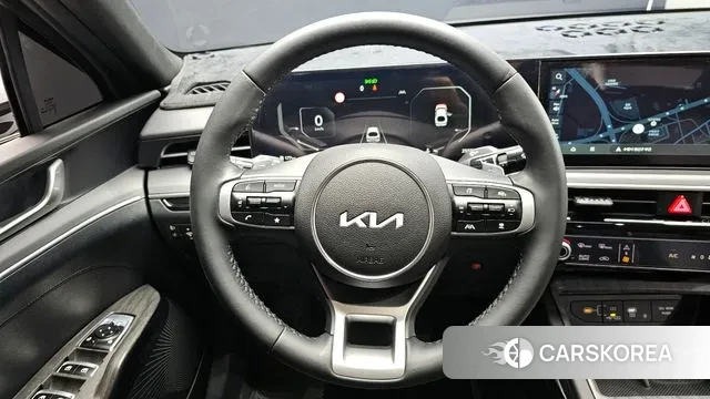 Kia The New K5 3rd generation 2025 Серебристо-серый из Кореи, фото 4
