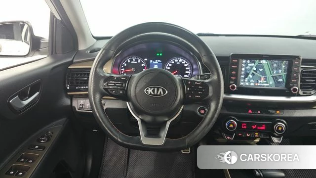 Kia Stonic 2020 Белый из Кореи, фото 4