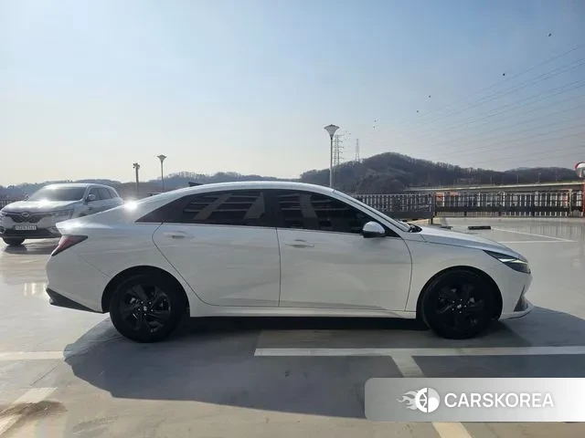 Hyundai Avante (CN7) 2021 Белый из Кореи, фото 4