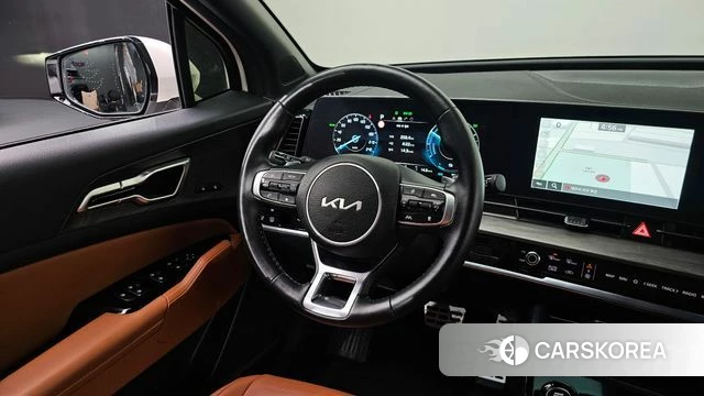 Kia Sportage 5th Generation Hybrid 2024 Белый из Кореи, фото 4