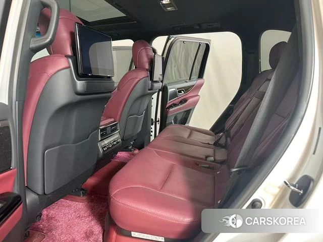 Lexus LX 2024 Белый из Китая, фото 4
