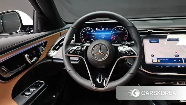 Mercedes-Benz E-Class W214 2025 Белый из Кореи, фото 4