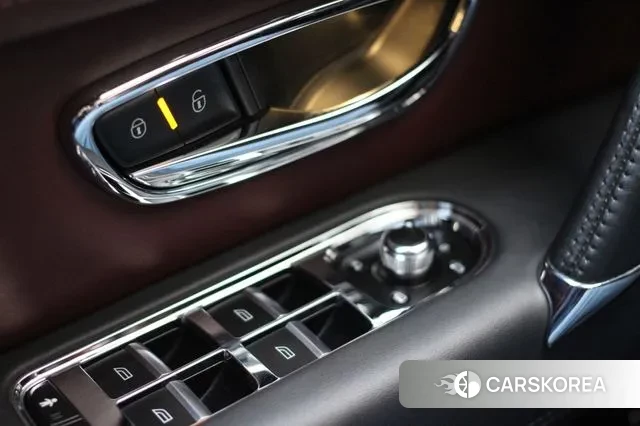 Bentley Bentayga 2020 Серый из Кореи, фото 4