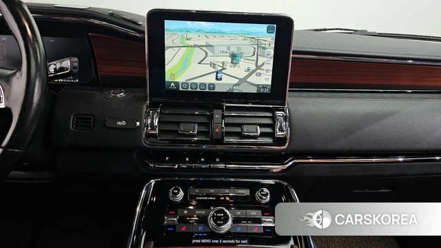 Lincoln Navigator 4th generation 2021 Белый из Кореи, фото 4