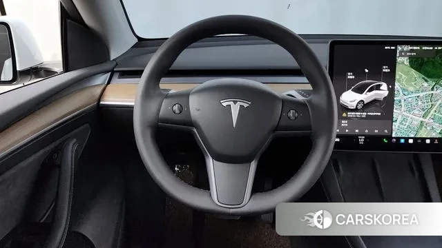 Tesla Model Y 2023 Белый из Кореи, фото 4
