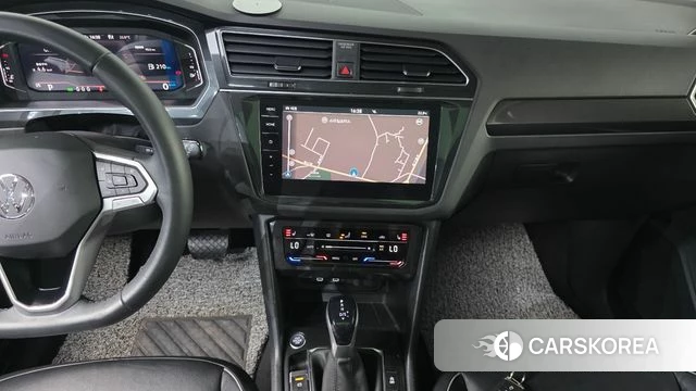 Volkswagen Tiguan second Generation 2023 Синий из Кореи, фото 4