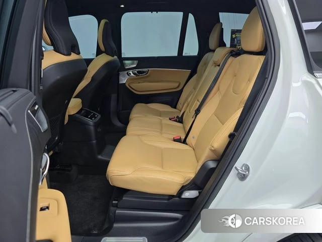 Volvo XC90 second Generation 2022 Белый из Кореи, фото 4