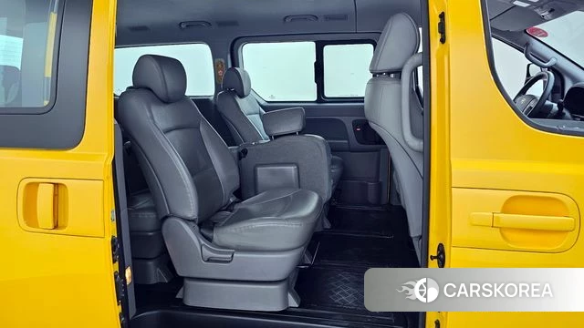 Hyundai The New Grand Starex 2021 Желтый из Кореи, фото 4