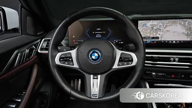 BMW i4 2024 Цвет галактики из Кореи, фото 4