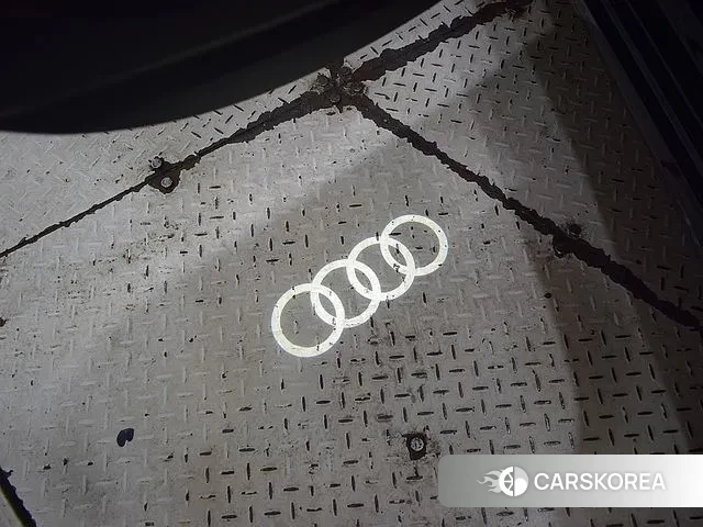 Audi A6 (C8) 2020 Синий из Кореи, фото 4