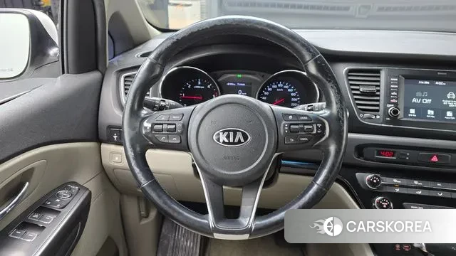 Kia The New Carnival 2018 Белый из Кореи, фото 4