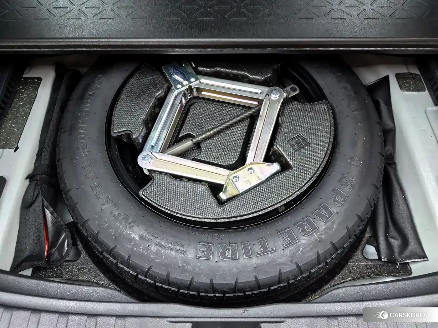 Toyota RAV4 Rongfang 2025 Белый из Китая, фото 4