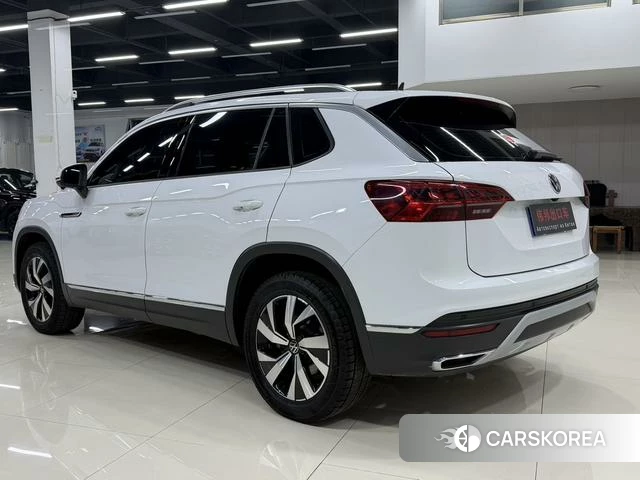 Volkswagen Tanyue 2022 Белый из Китая, фото 4