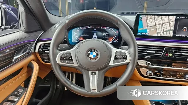 BMW 5 Series (G30) 2022 Черный из Кореи, фото 4