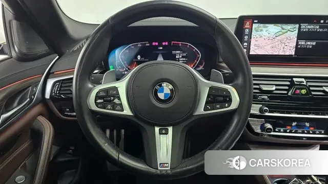 BMW 5 Series (G30) 2021 Белый из Кореи, фото 4