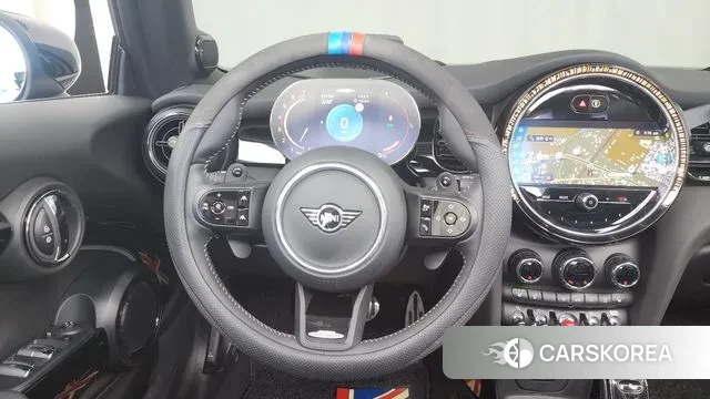 Mini Cooper S Convertible 2024 Зеленый из Кореи, фото 4