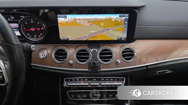 Mercedes-Benz E-Class W213 2019 Черный из Кореи, фото 4