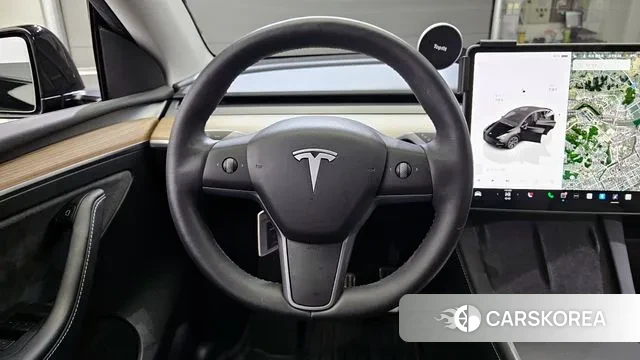Tesla Model Y 2023 Черный из Кореи, фото 4