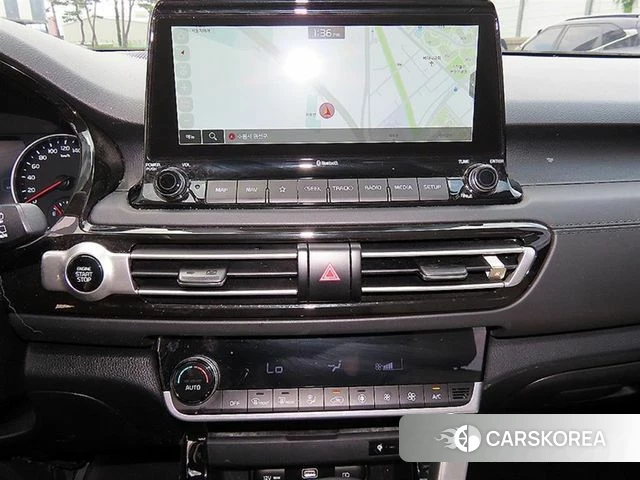 Kia Seltos 2022 Черный из Кореи, фото 4