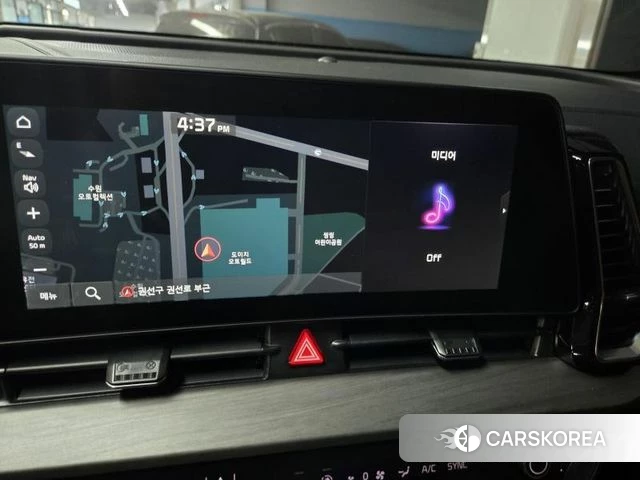 Kia Sportage 5th Generation Hybrid 2022 Белый из Кореи, фото 4