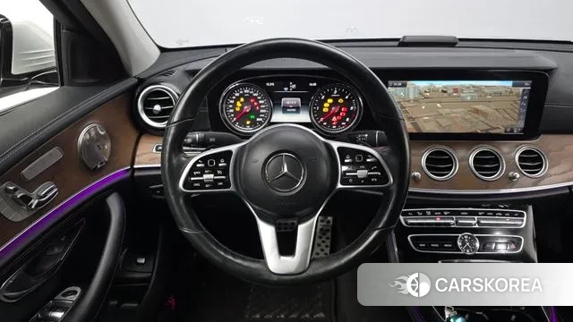 Mercedes-Benz E-Class W213 2019 Серебристо-серый из Кореи, фото 4