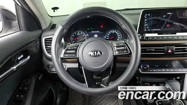 Kia Seltos 2019 Белый из Кореи, фото 4