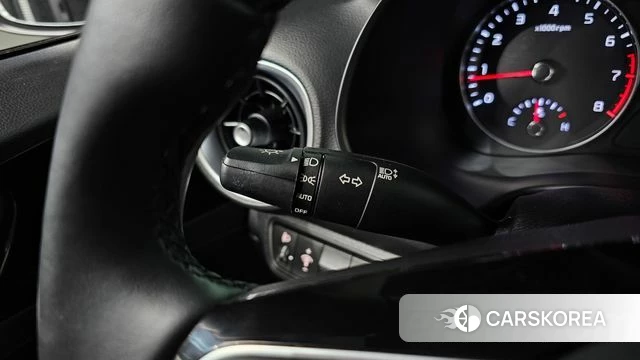 Kia The New K3 2nd generation 2024 Серый из Кореи, фото 4
