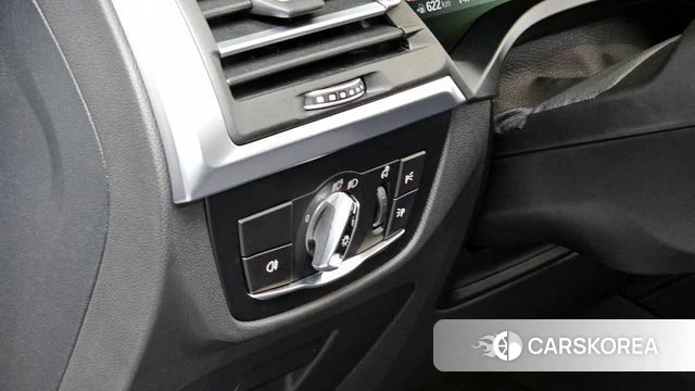 BMW X4 (G02) 2025 Белый из Кореи, фото 4