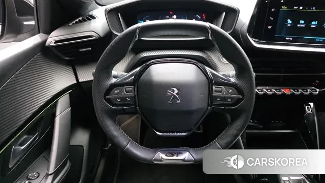 Peugeot e-208 second Generation 2022 Белый из Кореи, фото 4