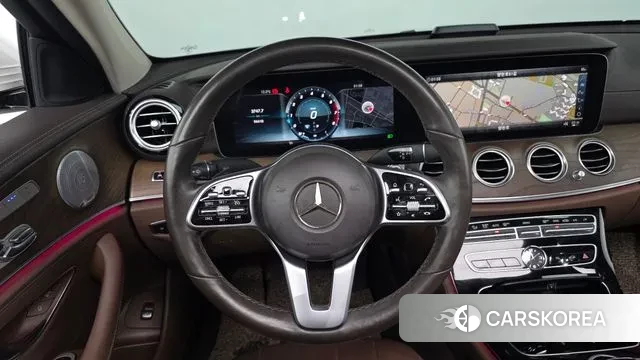 Mercedes-Benz E-Class W213 2019 Белый из Кореи, фото 4