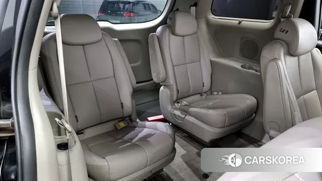 Kia The New Carnival 2018 Серый из Кореи, фото 4