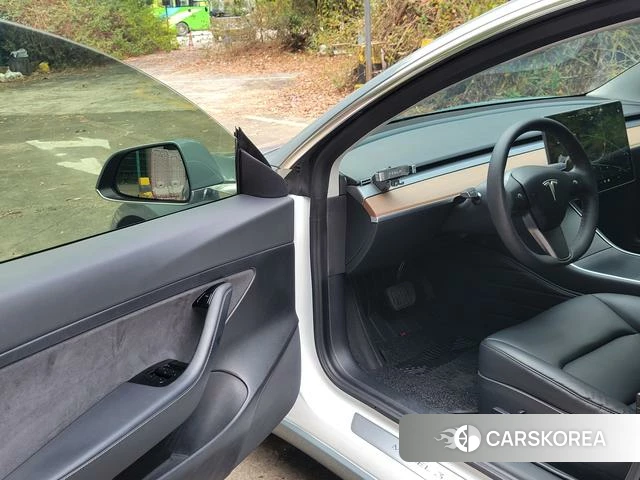 Tesla Model 3 2020 Синий из Китая, фото 4