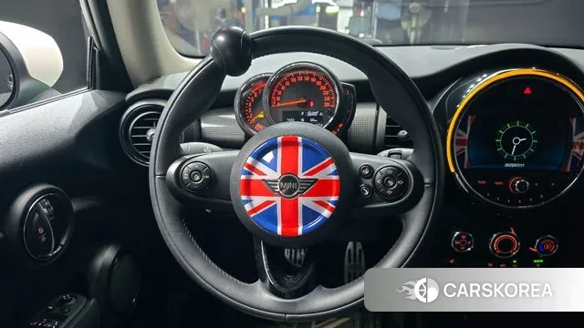 Mini Cooper 2020 Зеленый из Кореи, фото 4
