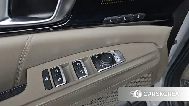 Kia The New Carnival 4th Generation 2024 Серебристо-серый из Кореи, фото 4