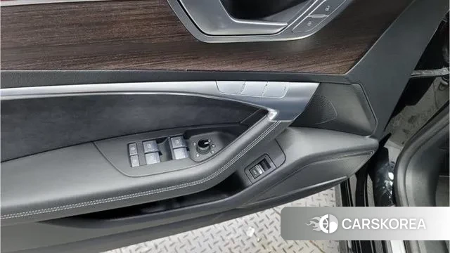 Audi A7 (4K) 2022 Черный из Кореи, фото 4