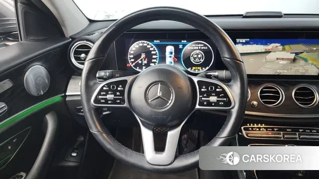 Mercedes-Benz E-Class W213 2018 Серый из Кореи, фото 4