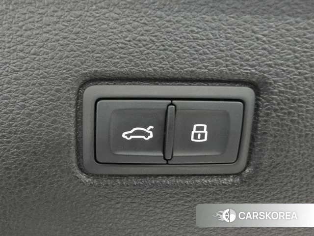 Audi Q7 (4M) 2025 Черный из Кореи, фото 4