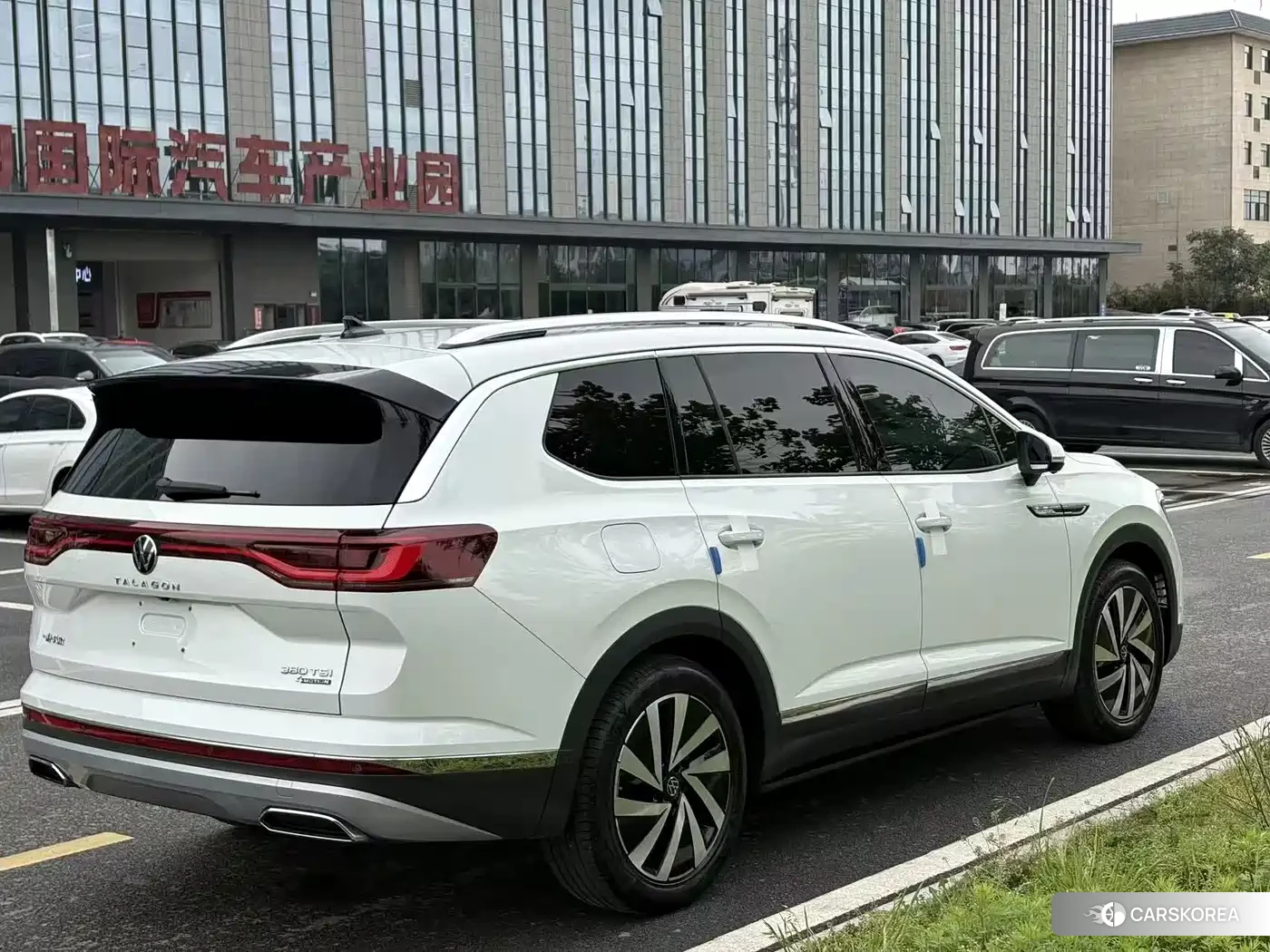 Volkswagen Lanjing 2021 Белый из Китая, фото 4